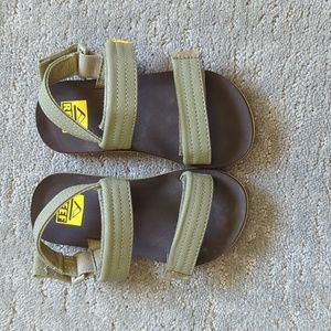 Reef Ahi Convertible Sandal
